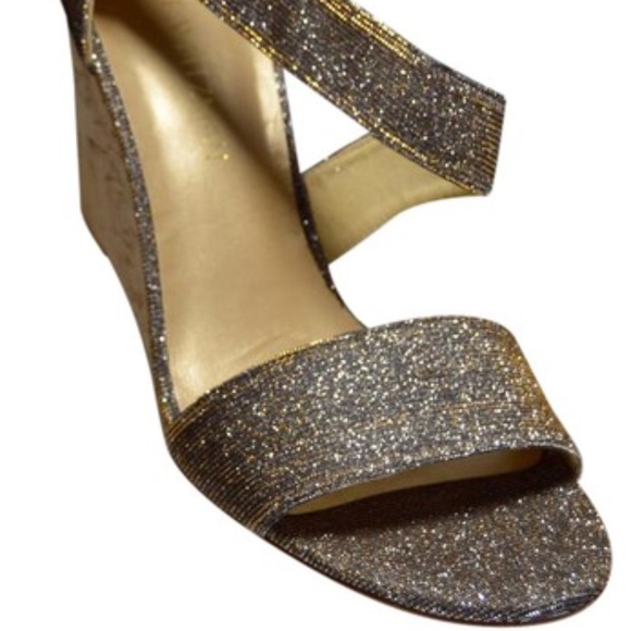 ๐๐ท๏ธ Multicoloured Glitter Sparkling Cork Wedges by Stuart Weitzman - Picture 5 of 11